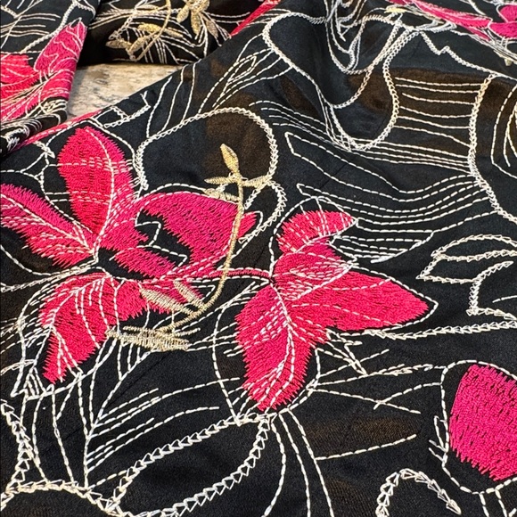 Chicos | Tamatha Silk Blend Jacket Floral Embroidered in Black Size M Medium - Picture 5 of 12